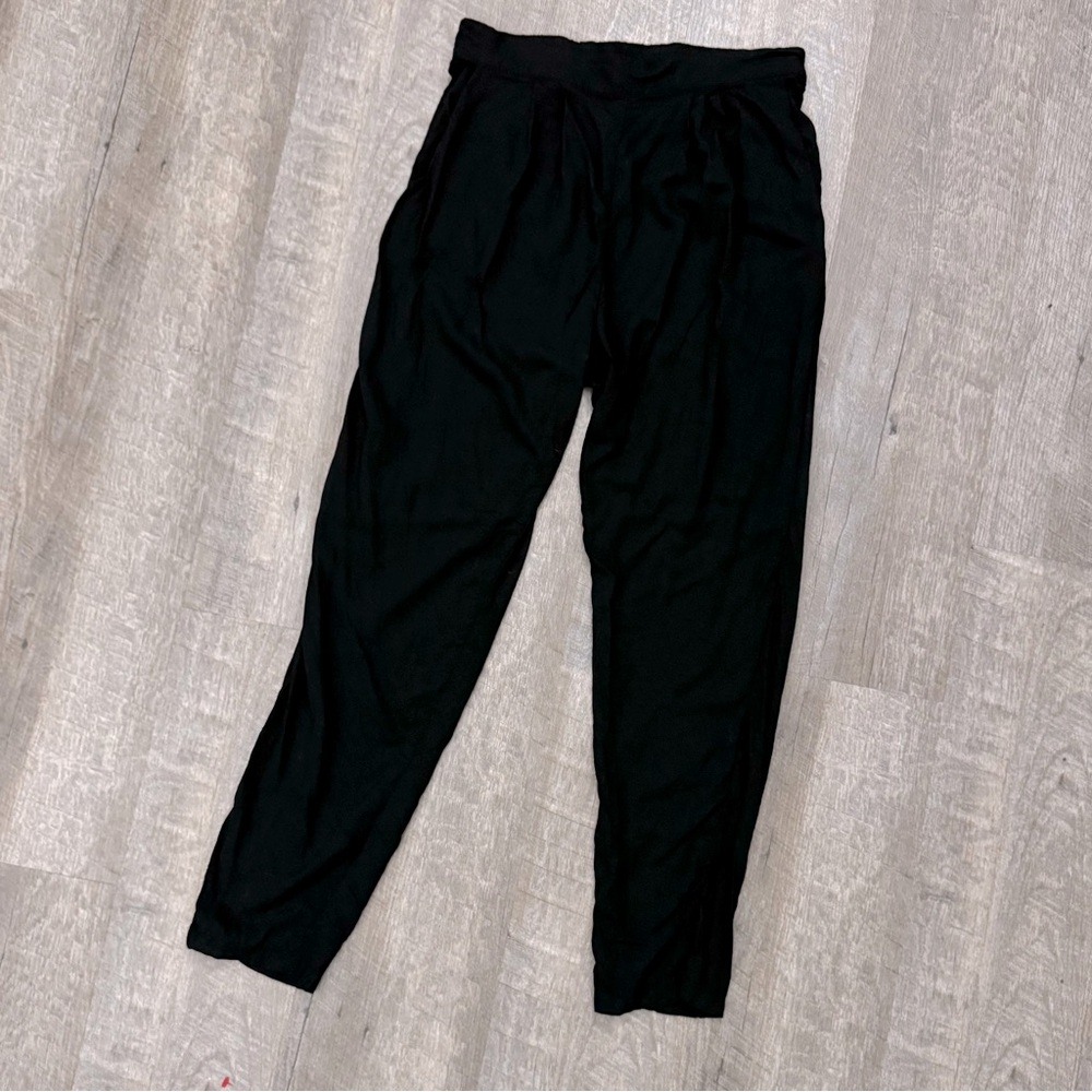 Lightweight Black Draped Pants Pockets Cropped Sz 8